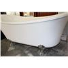 Image 2 : STAND-ALONE TUB