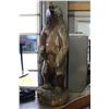 Image 2 : 8 1/2 FOOT TALL WOOD CARVED BEAR