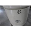 Image 2 : 6 GALLON MEDALTA CROCK WITH LID