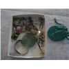 Image 1 : TRAY OF TURQUOISE AND STERLING AND JADE ETC