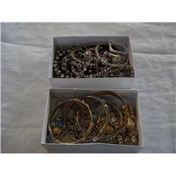 TWO TRAYS OF ESTATE JEWELLRY