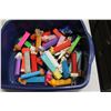 Image 2 : TRAY OF PEZ COLLECTIBLES