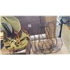 Image 2 : GUITAR SHAPE CD RACK, AND QUALITY HIKING PACK