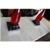 Image 2 : 2 RED GLASS TABLE LAMPS