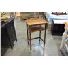 Image 2 : VINTAGE TELEPHONE STAND