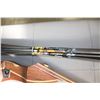 Image 2 : TALON BOW WITH 10 ARROWS