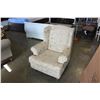 Image 1 : BEIGE ACCENT CHAIR