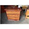 Image 1 : 3 DRAWER DRESSER