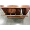 Image 3 : MAPLE RECORD CABINET
