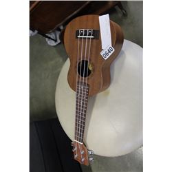 CAPUSEN UK-21 UKULELE