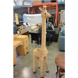 5 FOOT WICKER GIRAFFE