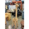 Image 1 : 5 FOOT WICKER GIRAFFE