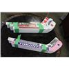Image 1 : 50 MINI PLASTIC HOCKEY STICKS