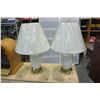 Image 2 : PAIR OF WHITE LAMPS W/ SHADES