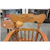 Image 2 : 2 MAPLE DINING CHAIRS