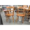Image 3 : 2 MAPLE DINING CHAIRS