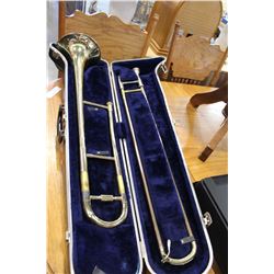 SCHOLASTIC TROMBONE IN CASE