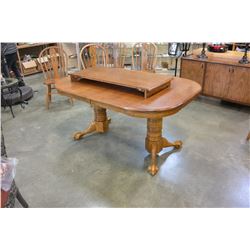 OAK TABLE W/ 5 CHAIRS AND 2 LEAVES