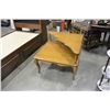 Image 1 : LARGE MAPLE COFFEE TABLE