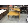 Image 3 : LARGE MAPLE COFFEE TABLE