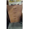 Image 1 : 5 DRAWER HIGHBOY DRESSER