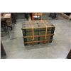 Image 1 : VINTAGE EMC TRUNK