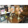Image 1 : 2 VINTAGE GLASS SHADE LAMPS