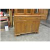 Image 2 : CHINA CABINET AND HUTCH