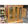 Image 3 : CHINA CABINET AND HUTCH