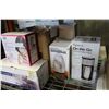 Image 2 : LOT OF APPLIANCES, SALT ROCK LAMP, AND AREO GARDEN