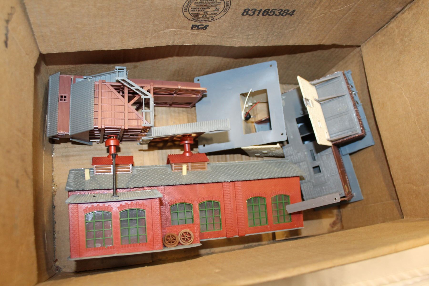 Ho Scale Train Boxes at Kaitlyn Fitzhardinge blog