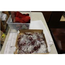 TRAY OF SMALL SCISSORS AND LEATHER PIECES