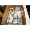 Image 1 : BOX OF SPORTS CARDS