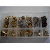 Image 2 : LARGE BAG OF JEWELLRY AND ORGANIZER OF VARIOUS JEWELLRY