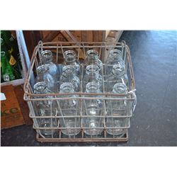 Vintage Milk Carrier / 12 bottles