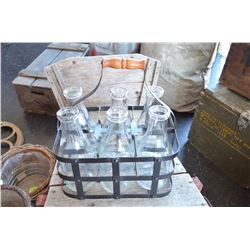 Vintage Milk Carrier / 6 bottles