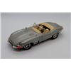 Image 1 : 1961 Jaguar E Cabriolet BBurago 1:18 scale
