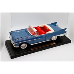 1958 Cadillac Eldorado Biarritz Road Legends 1:18 scale