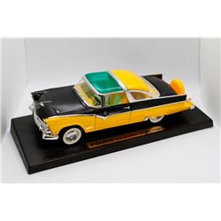1955 Ford Fairlane Crown Victoria Road Legends 1:18 scale