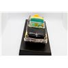 Image 2 : 1955 Ford Fairlane Crown Victoria Road Legends 1:18 scale