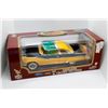 Image 5 : 1955 Ford Fairlane Crown Victoria Road Legends 1:18 scale
