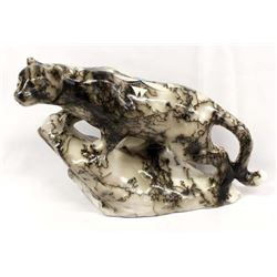 Large Navajo Horse Hair Pottery Mountain Lion