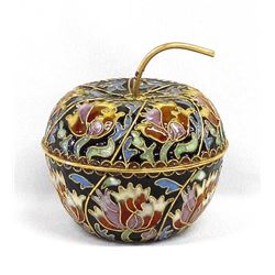 Beautiful Oriental Lidded Apple Dish