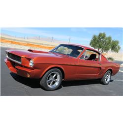 1965 FORD MUSTANG FASTBACK