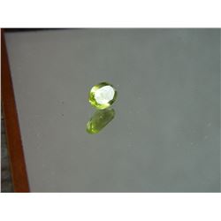 GEMSTONE - PERIDOT - OVAL FACETED - 5.9 X 4.0 X 2.4mm