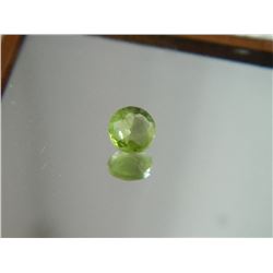 GEMSTONE - PERIDOT - ROUND FACETED - 5.1 X 2.6mm