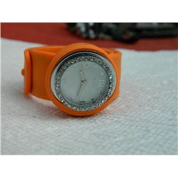 WATCH - WHITE RHINESTONES