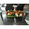 Image 2 : 4 FLORAL DECOR ITEMS