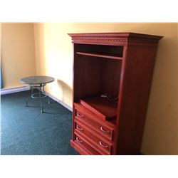 ROOM 317 INC.: 2HB, A, D, NS, RT, MF