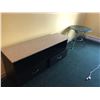 Image 2 : ROOM 219 INC: 2HB, D, ST, RT, NS, MF